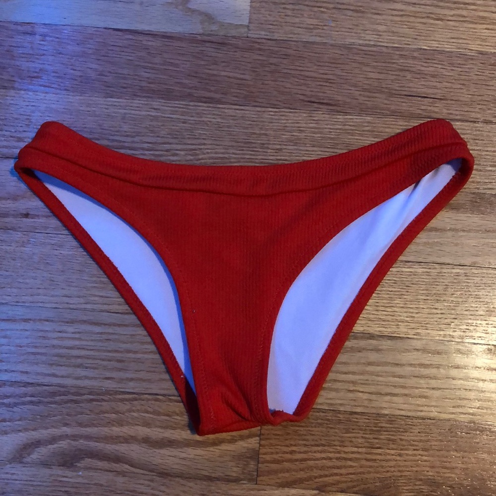 Bikini bottoms